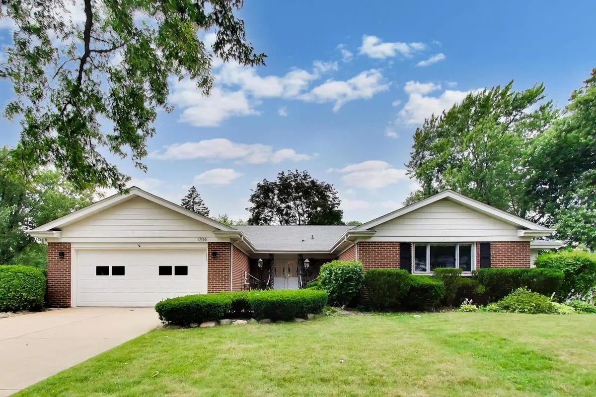 1704 Sunnyside Circle, Northbrook, IL 60062 - #1