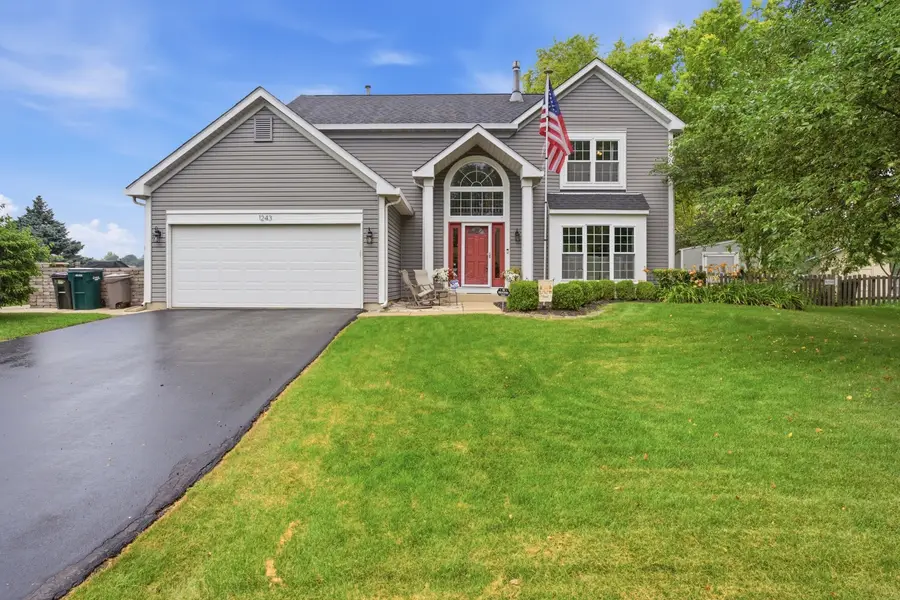 1243 Hazelwood Court, Batavia, IL 60510 - #2
