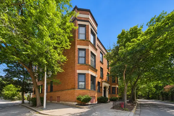 2681 N Orchard Street #3S, Chicago, IL 60614