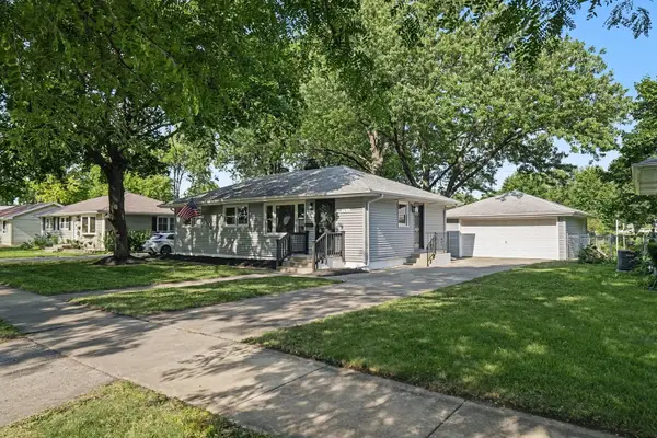 753 Westgate Drive, Aurora, IL 60506