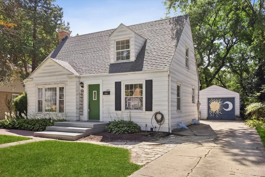 1902 E Indiana Street, Wheaton, IL 60187 - #2