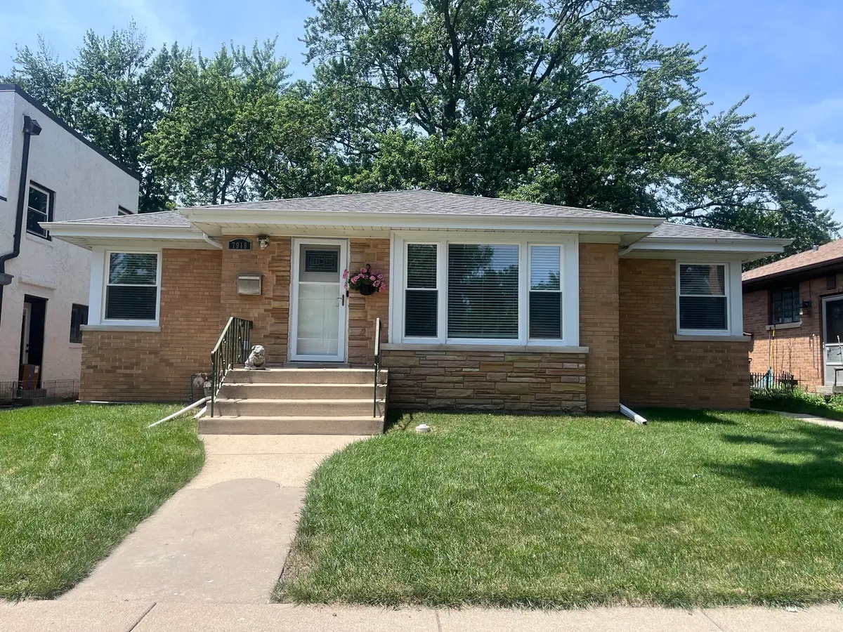 7918 Kolmar Avenue, Skokie, IL 60076 - #1