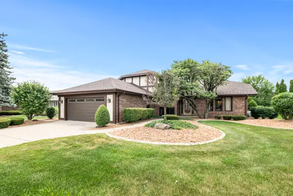 8247 Shipston Street, Orland Park, IL 60462