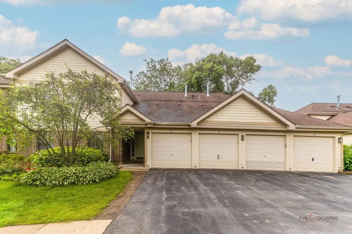 823 E Coach Road #6, Palatine, IL 60074 - #1