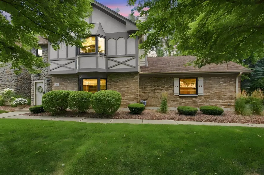 11725 S Black Forest Lane, Palos Park, IL 60464 - #3