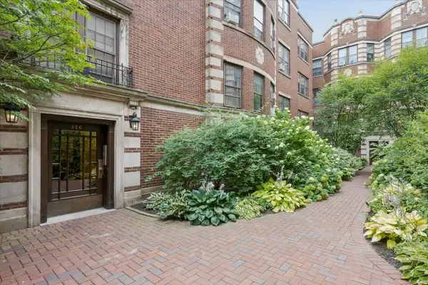 356 Ridge Avenue #5-3, Evanston, IL 60202