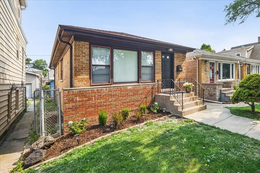 4840 W Gunnison Street, Chicago, IL 60630 - #2