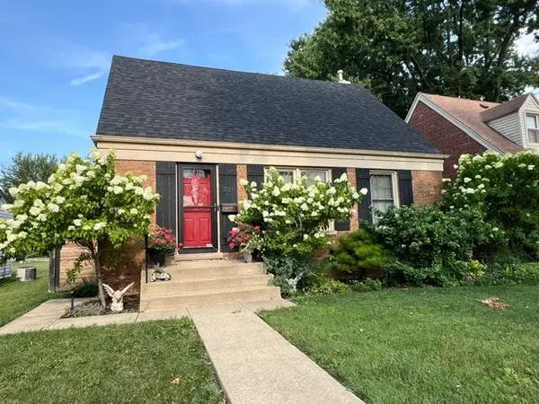 3721 Kemman Avenue, Brookfield, IL 60513