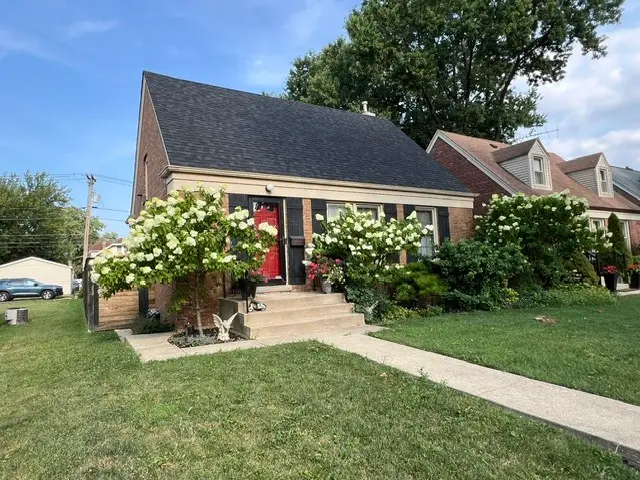 3721 Kemman Avenue, Brookfield, IL 60513 - #2
