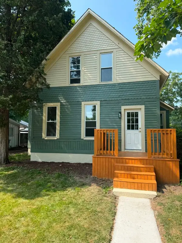 175 E Union Street, Seneca, IL 61360