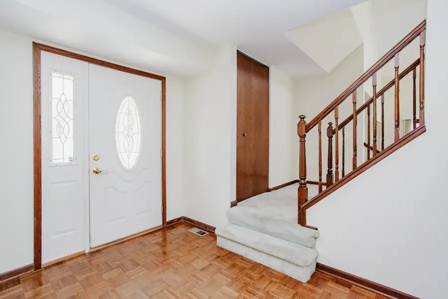 358 E Beech Drive, Schaumburg, IL 60193 - #2