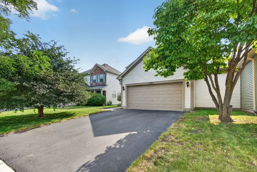 1205 Fawnlily Circle #1205, Joliet, IL 60431 - #3