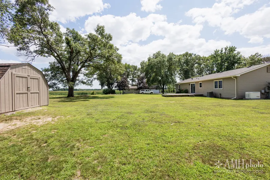 1871 S Oaklawn Drive, Saint Anne, IL 60964 - #3