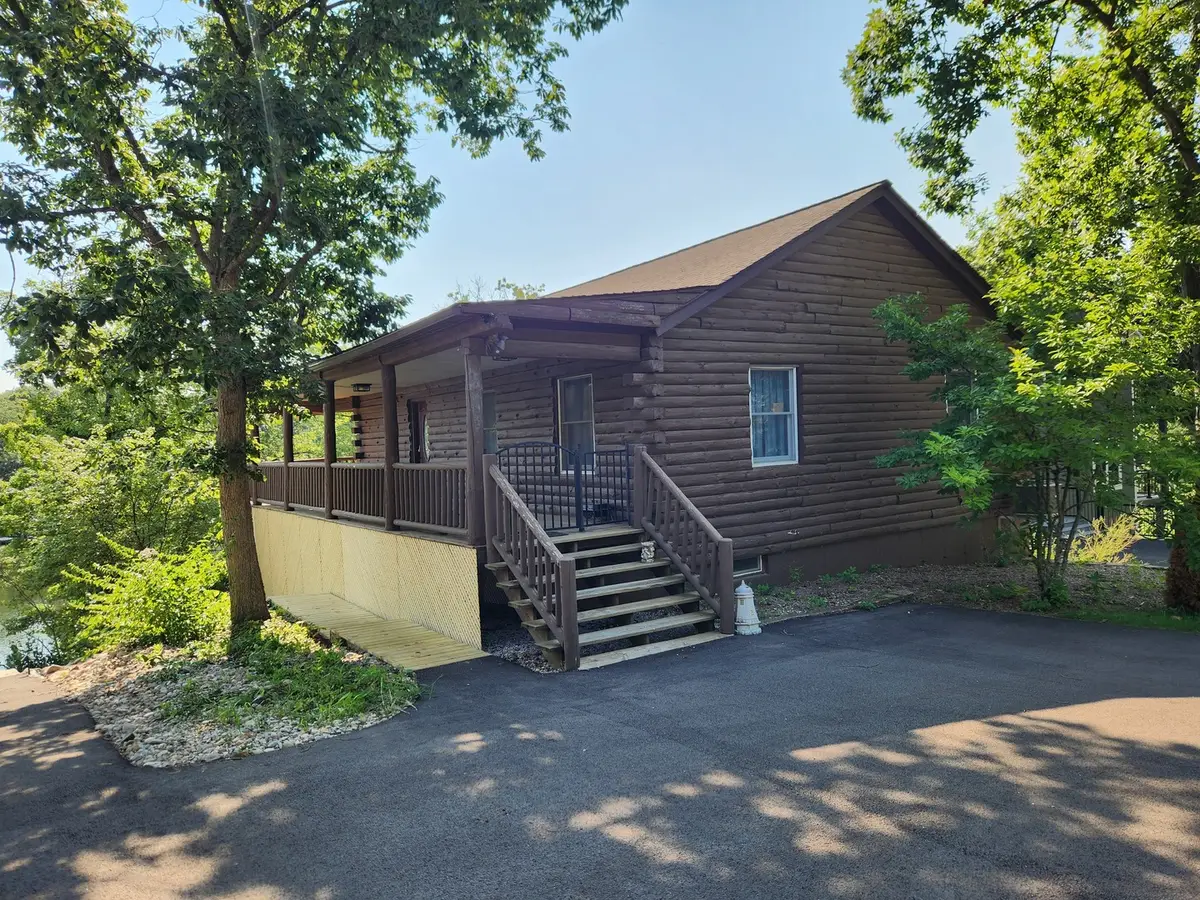 24 Magnolia Drive, Putnam, IL 61560 - #1