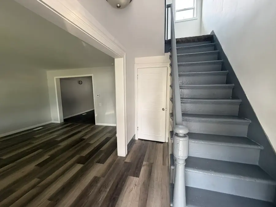 412 W Lafayette Street, Ottawa, IL 61350 - #2