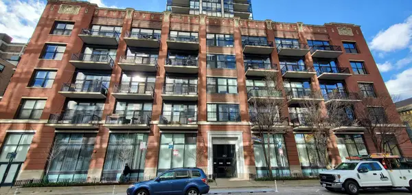 210 S Desplaines Street #512, Chicago, IL 60661