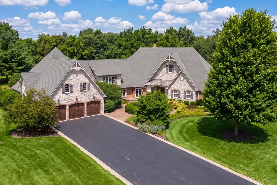 5337 Oak Meadow Court, Plano, IL 60545 - #2