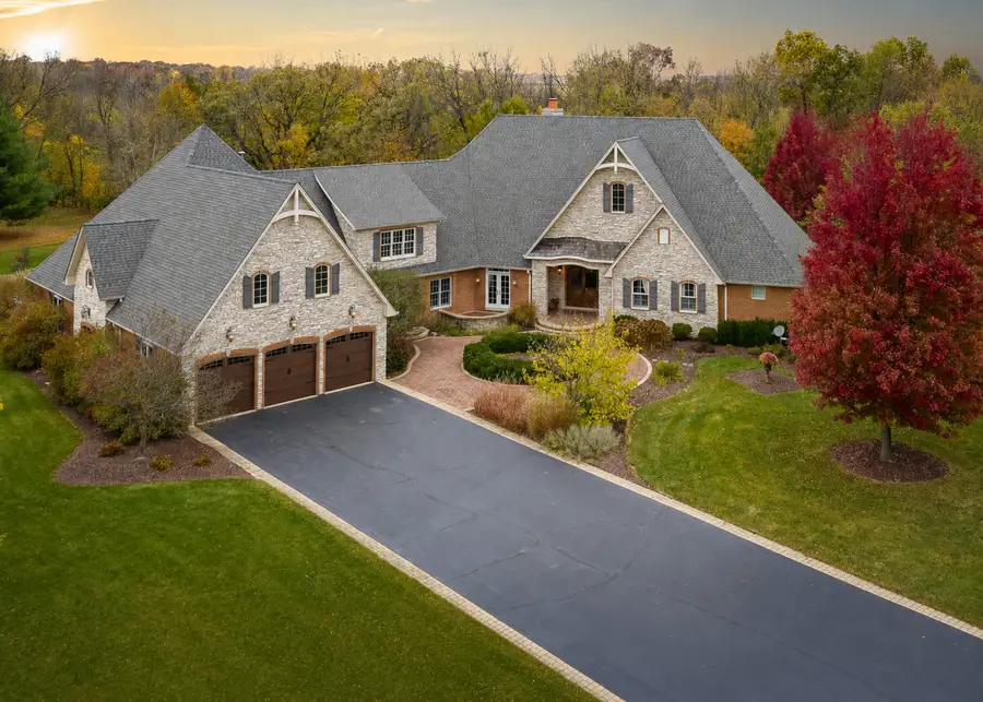 5337 Oak Meadow Court, Plano, IL 60545 - #3