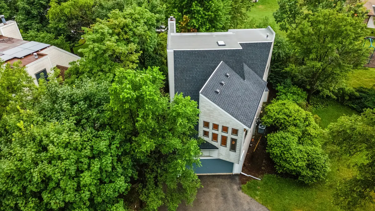 19449 W Forest Lane, Mundelein, IL 60060 - #1