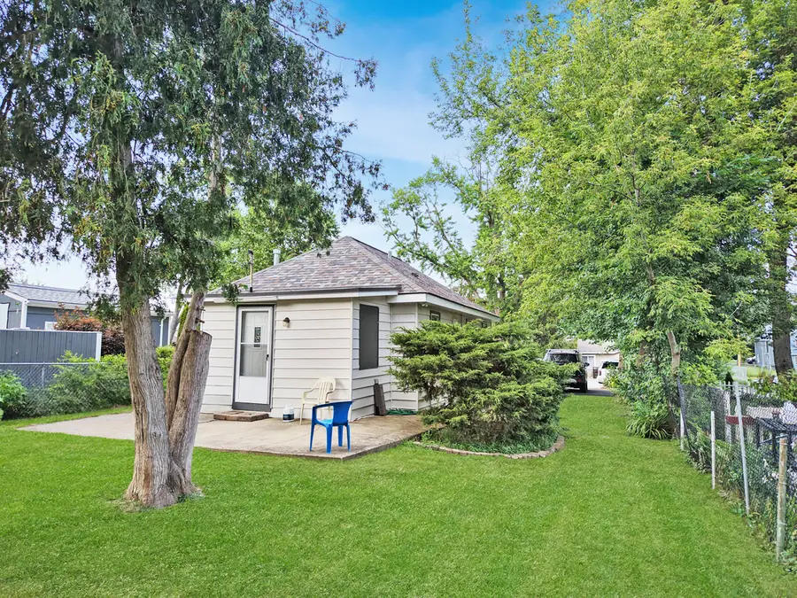 4919 Parkview Drive, McCullom Lake, IL 60050 - #3