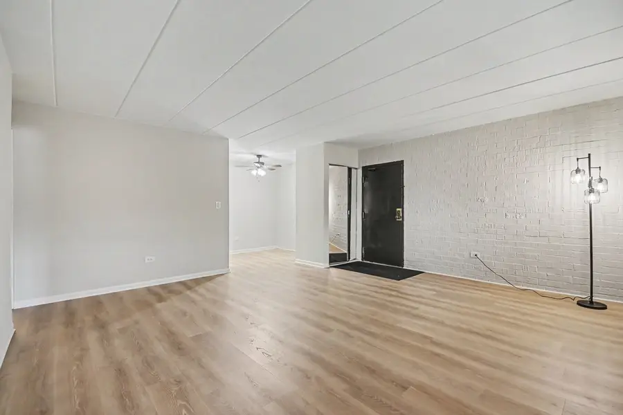 108 E Bailey Road, Naperville, IL 60565 - #2