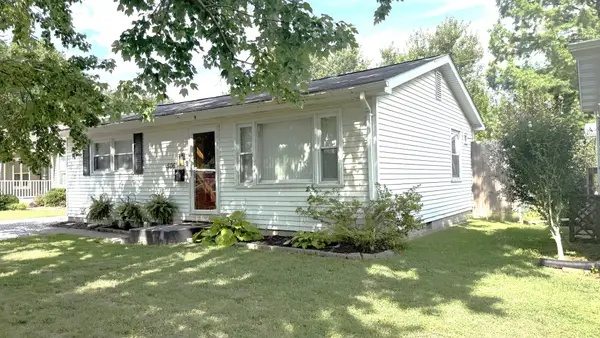506 N Indiana Avenue, Salem, IL 62881