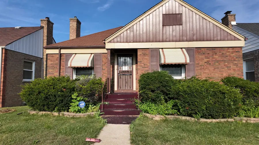 9737 S Emerald Avenue, Chicago, IL 60628 - #2