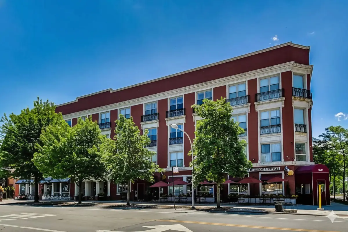 405 E Oakwood Boulevard #4L, Chicago, IL 60653 - #1