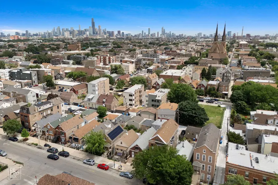 2237 S Oakley Avenue, Chicago, IL 60608 - #3