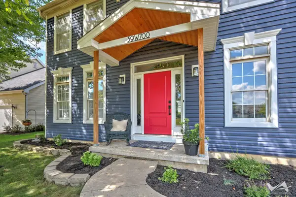 Address Withheld By Seller, Geneva, IL 60134