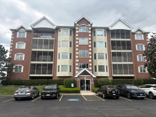 7904 Trinity Circle #2NW, Tinley Park, IL 60487
