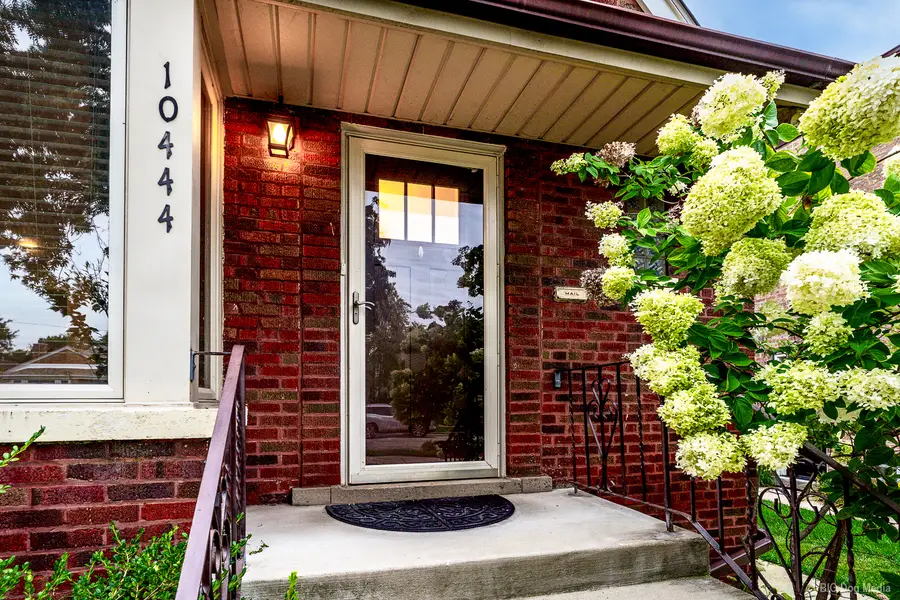 10444 S Troy Street, Chicago, IL 60655 - #3
