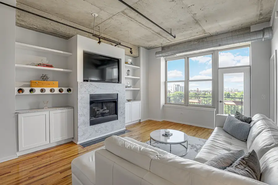 6 S Laflin Street #801, Chicago, IL 60607 - #3
