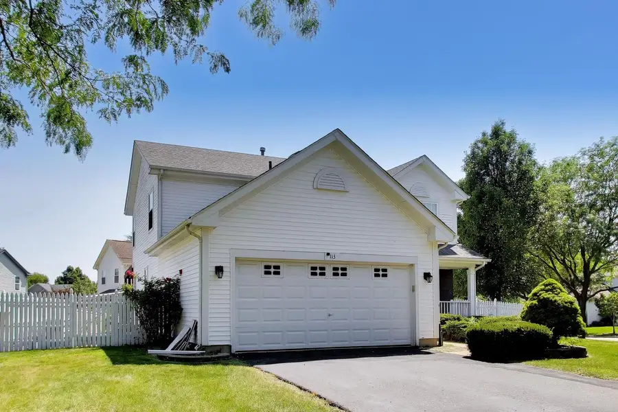 113 Linden Avenue, Streamwood, IL 60107 - #2