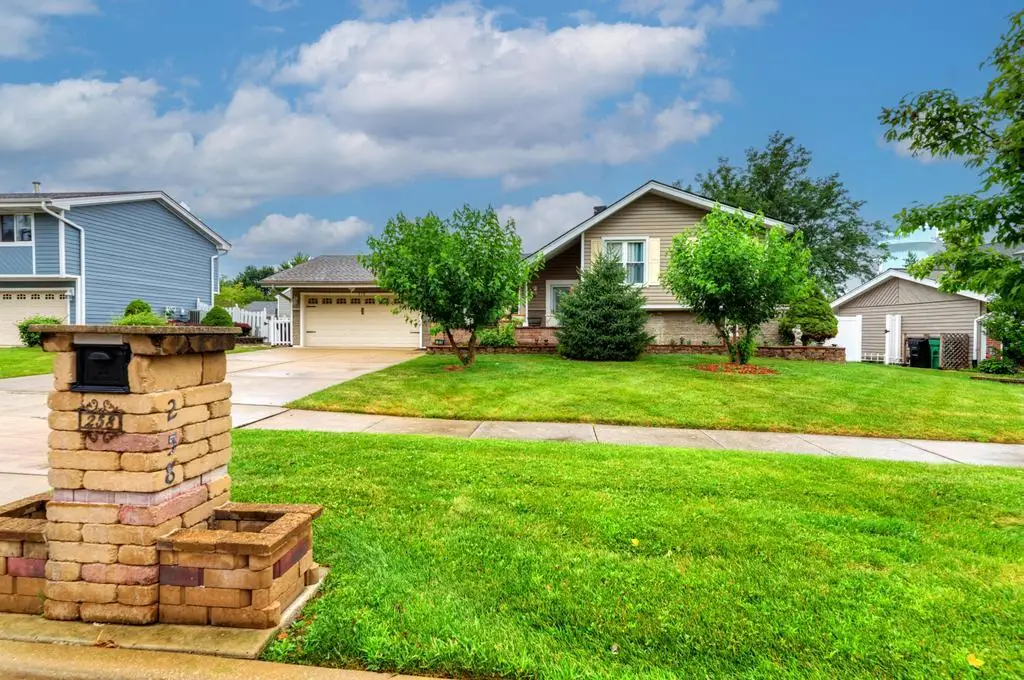 258 Cunningham Lane, Bloomingdale, IL 60108 - #1