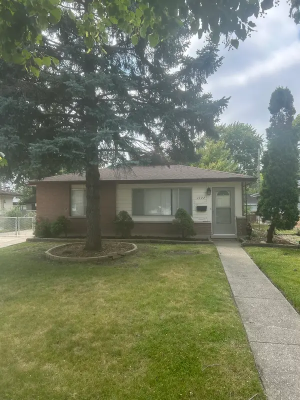 1322 Greenbay Avenue, Calumet City, IL 60409