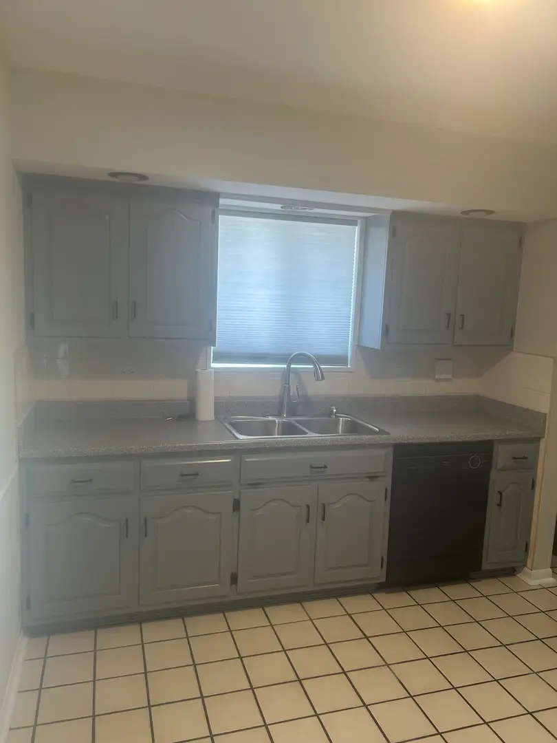 1322 Greenbay Avenue, Calumet City, IL 60409 - #3