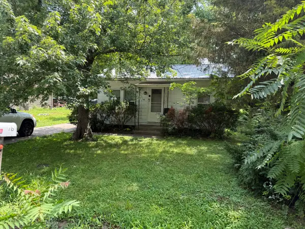 715 N James Street, Carbondale, IL 62901