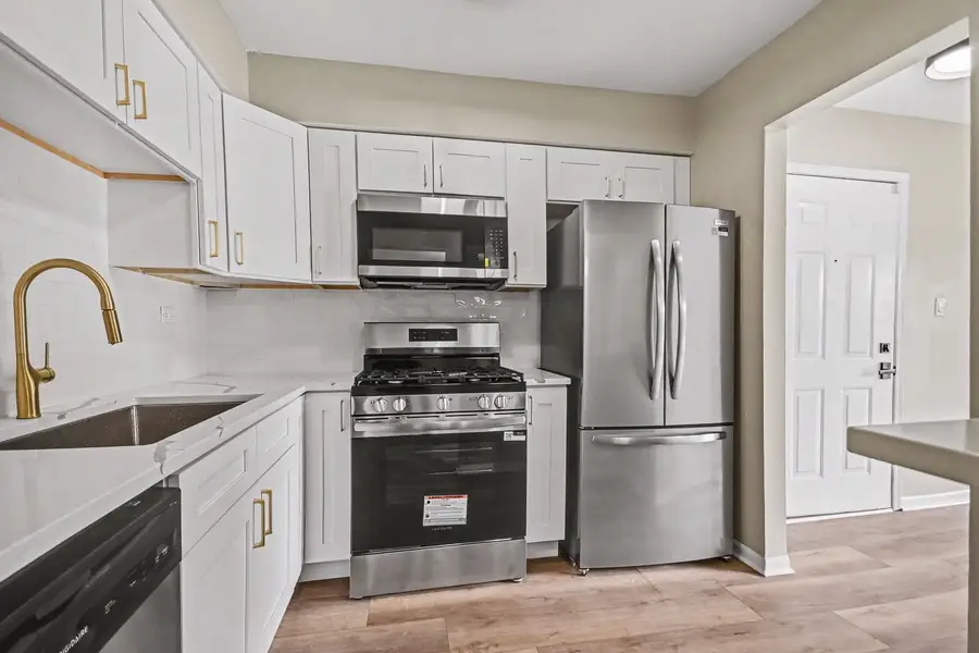 17975 Amherst Court #203, Country Club Hills, IL 60478 - #2