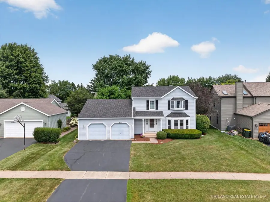 817 Montana Drive, Cary, IL 60013 - #2