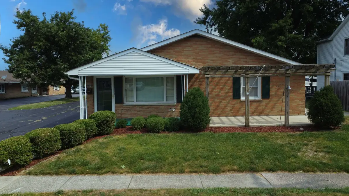 304 E Cherry Street #1, Watseka, IL 60970 - #1