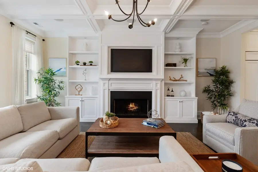 1905 N Bissell Street #3, Chicago, IL 60614 - #2