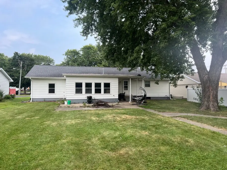 1300 5th Avenue, Rock Falls, IL 61071 - #2