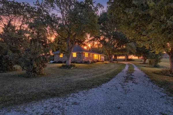 33777 E 500 North Road, Chatsworth, IL 60921