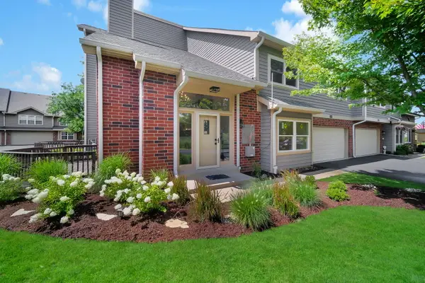 8008 Barrymore Drive, Darien, IL 60561