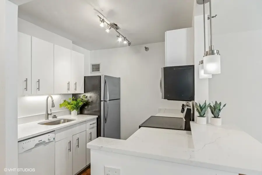 401 E Ontario Street #806, Chicago, IL 60611 - #3