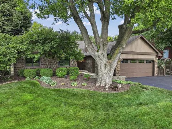 3408 James Way, Johnsburg, IL 60051