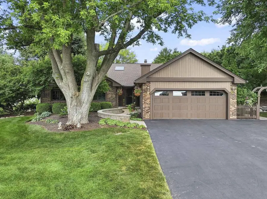 3408 James Way, Johnsburg, IL 60051 - #2