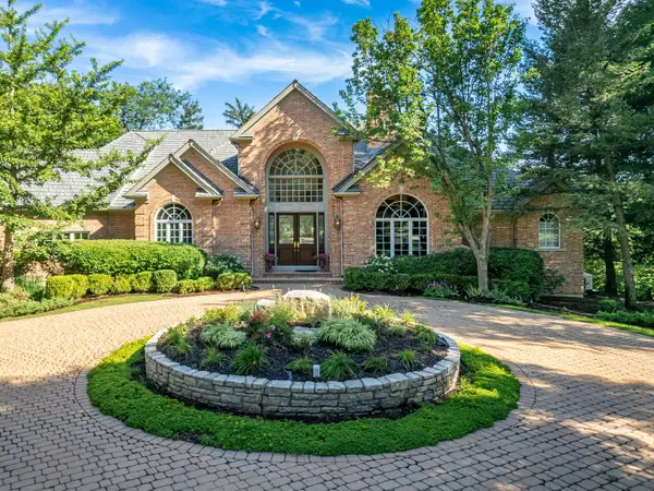 5 Hillburn Court, North Barrington, IL 60010