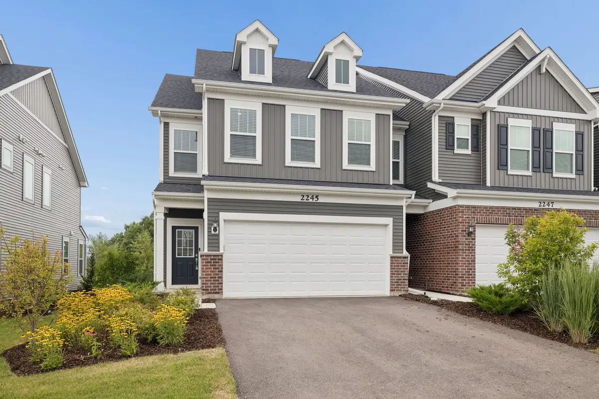2245 Horseshoe Circle, Naperville, IL 60564 - #1